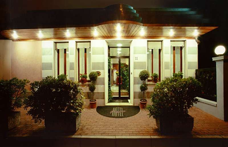 Hotel Paris Mestre Exterior photo